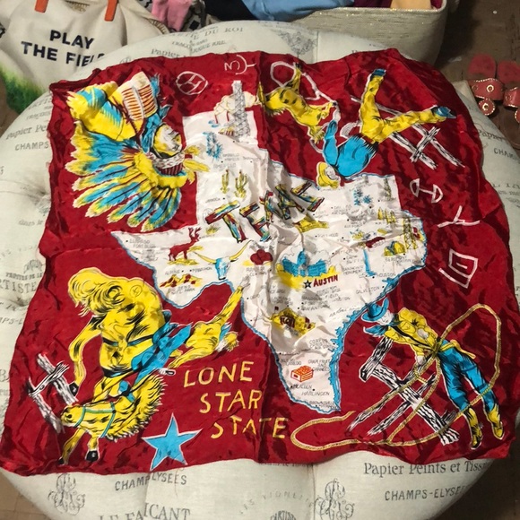 Vintage Accessories - Vintage red Texas scarf